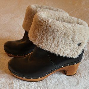 UGG Australia Lynnea Shearling Lined Clog Booties Sz 8